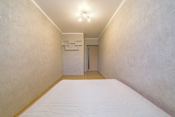 Продам двухкомнатную (2-комн.) квартиру, Циолковского ул, 33, Пенза г