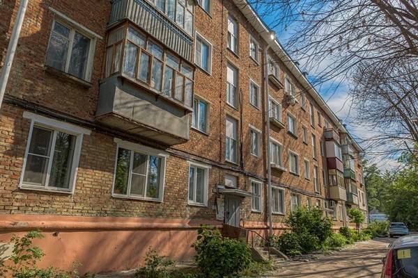 Продам двухкомнатную (2-комн.) квартиру, Циолковского ул, 33, Пенза г
