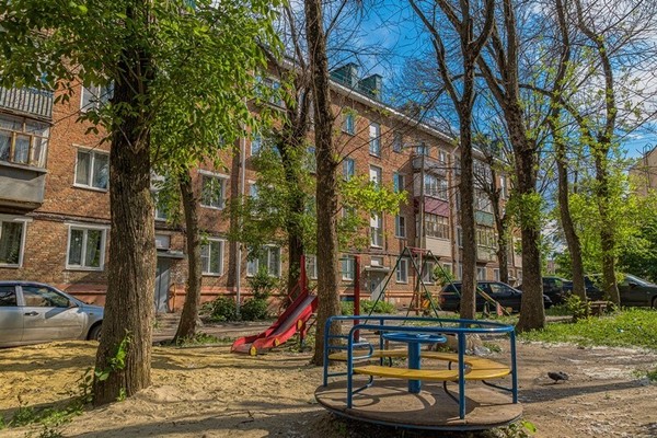 Продам двухкомнатную (2-комн.) квартиру, Циолковского ул, 33, Пенза г