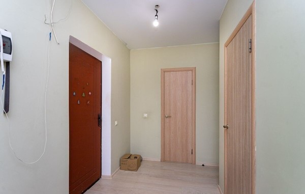Продам двухкомнатную (2-комн.) квартиру, им. Евгении Жигуленко ул, 11к1, Краснодар г