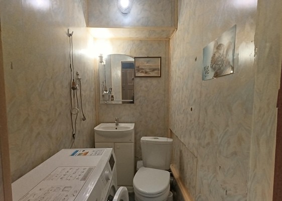 Продам однокомнатную (1-комн.) квартиру, Пушкина ул, 6, Симферополь г
