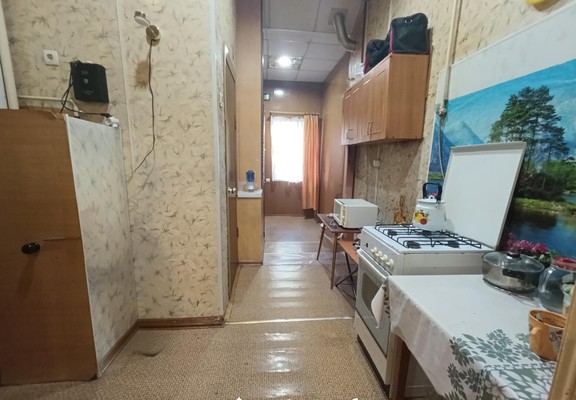 Продам однокомнатную (1-комн.) квартиру, Пушкина ул, 6, Симферополь г