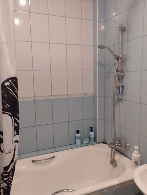 Продам однокомнатную (1-комн.) квартиру, Строителей пр-кт, 2б, Волгодонск г