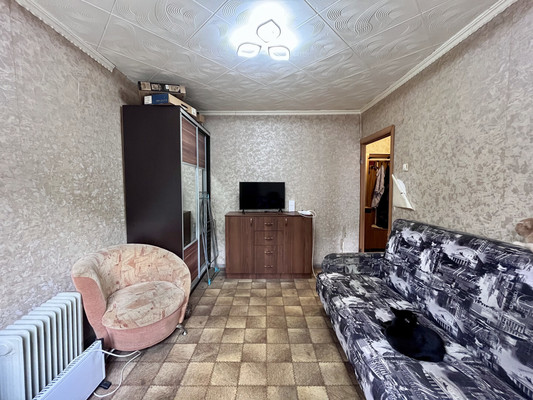 Продам двухкомнатную (2-комн.) квартиру, Дмитровская ул, 28, Базарово д