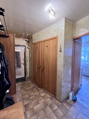 Продам двухкомнатную (2-комн.) квартиру, Дмитровская ул, 28, Базарово д