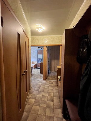 Продам двухкомнатную (2-комн.) квартиру, Дмитровская ул, 28, Базарово д