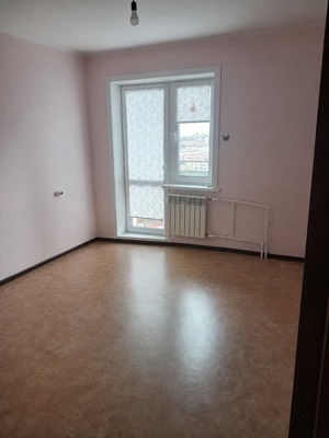 Продам двухкомнатную (2-комн.) квартиру, Западная ул, 12, Смирных пгт