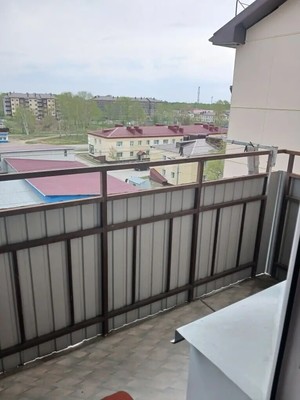 Продам двухкомнатную (2-комн.) квартиру, Западная ул, 12, Смирных пгт