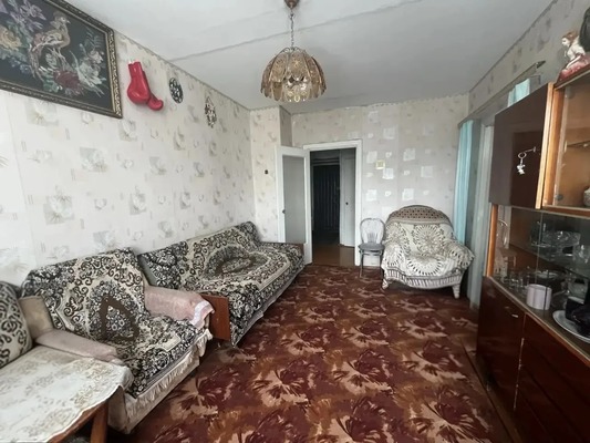 Продам двухкомнатную (2-комн.) квартиру, Маршальская ул, 25а, Казань г