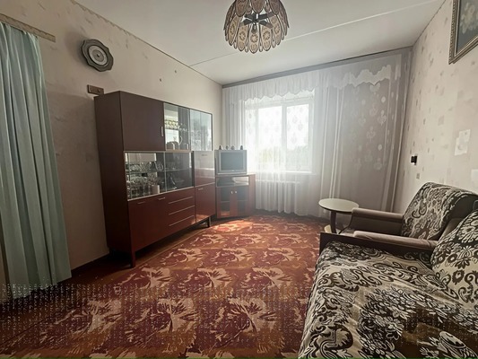 Продам двухкомнатную (2-комн.) квартиру, Маршальская ул, 25а, Казань г