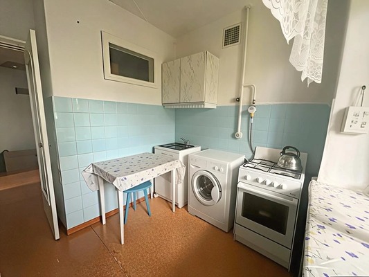 Продам двухкомнатную (2-комн.) квартиру, Маршальская ул, 25а, Казань г