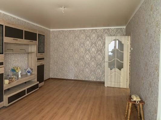 Продам двухкомнатную (2-комн.) квартиру, Институтская ул, 8, Нахабино рп