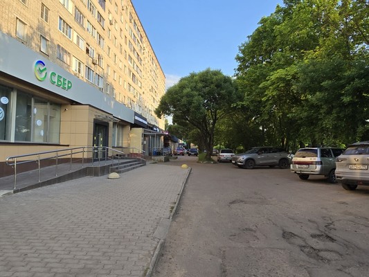 Продам трехкомнатную (3-комн.) квартиру, Первомайская (Климовск мкр.) ул, 3, Подольск г