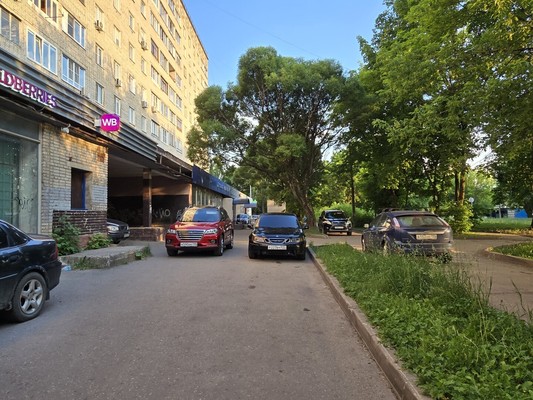 Продам трехкомнатную (3-комн.) квартиру, Первомайская (Климовск мкр.) ул, 3, Подольск г