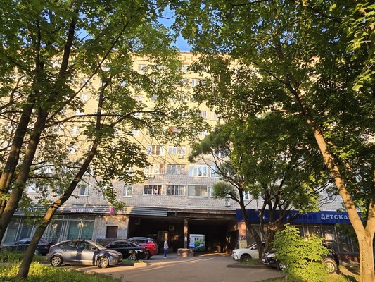 Продам трехкомнатную (3-комн.) квартиру, Первомайская (Климовск мкр.) ул, 3, Подольск г