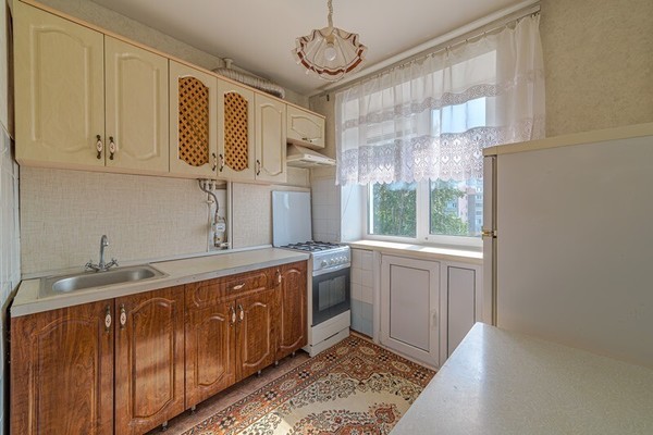 Продам трехкомнатную (3-комн.) квартиру, Клары Цеткин ул, 45, Пенза г
