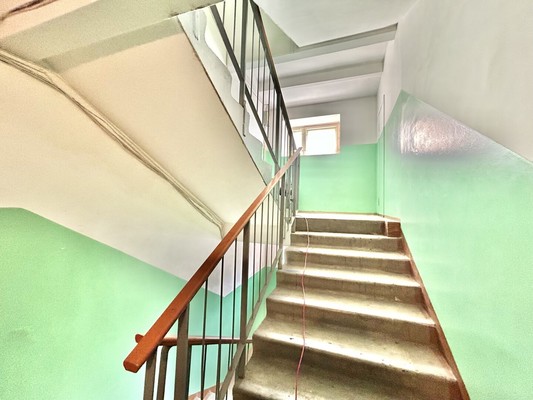 Продам двухкомнатную (2-комн.) квартиру, Рахманинова 1-й проезд, 4, Пенза г