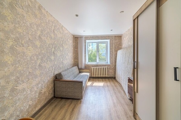Продам комнату в 4-комн. квартире, Фабричная ул, 10, Пенза г