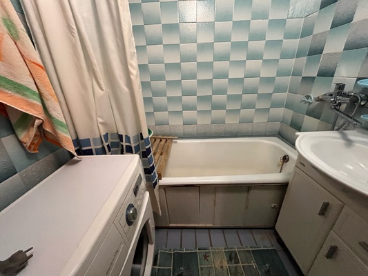 Продам двухкомнатную (2-комн.) квартиру, Новоселов ул, 30к3, Рязань г