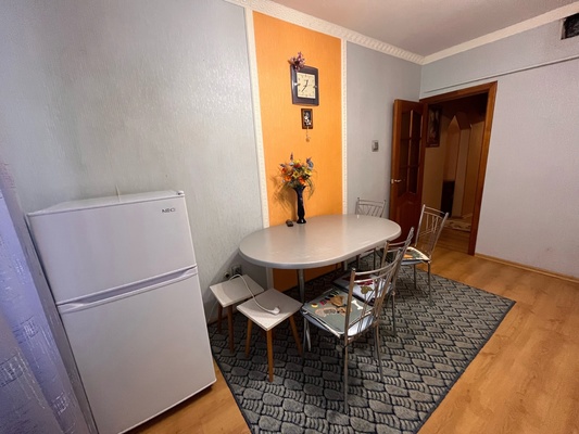 Продам двухкомнатную (2-комн.) квартиру, Новоселов ул, 30к3, Рязань г