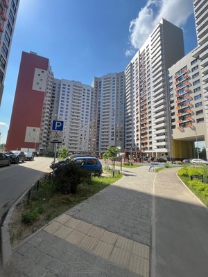 Сдам трехкомнатную (3-комн.) квартиру, 6-я Радиальная ул, 7к2, Москва г