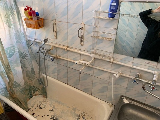Продам комнату в 7-комн. квартире, 8-я В.О. линия, 49, Санкт-Петербург г