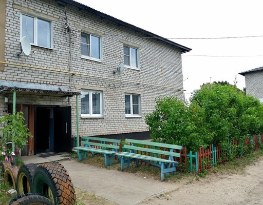 Продам двухкомнатную (2-комн.) квартиру, Строителей ул, 8, Купанское с