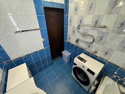 Продам дом, Кедровая ул, 30, Комсомольск-на-Амуре г, 0 км от города
