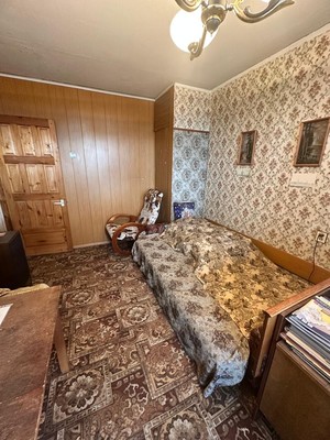 Сдам 2-комн. в 6-комн. квартире, Машиностроителей ул, 3, Колпино г