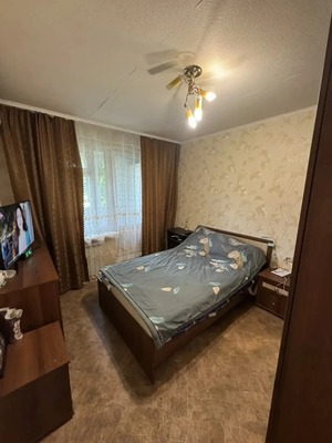 Продам двухкомнатную (2-комн.) квартиру, Таганрогская ул, 139/8, Ростов-на-Дону г