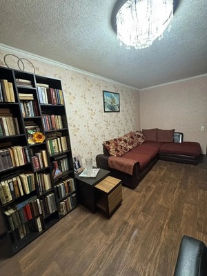 Продам двухкомнатную (2-комн.) квартиру, Таганрогская ул, 139/8, Ростов-на-Дону г
