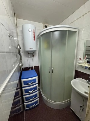 Продам двухкомнатную (2-комн.) квартиру, Таганрогская ул, 139/8, Ростов-на-Дону г
