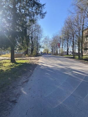 Продам трехкомнатную (3-комн.) квартиру, 4, Осельки п