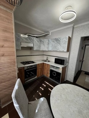 Продам однокомнатную (1-комн.) квартиру, Ковыльная ул, 44, Симферополь г