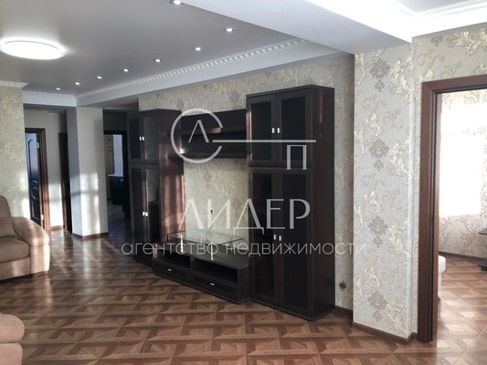 Продам трехкомнатную (3-комн.) квартиру, Учительская (Хостинский р-н) ул, 18В, Сочи г