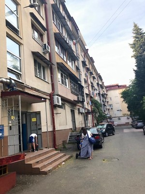Продам двухкомнатную (2-комн.) квартиру, Воровского (Центральный р-н) ул, 34, Сочи г