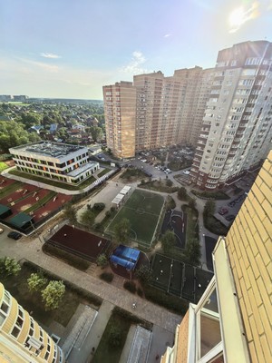 Продам двухкомнатную (2-комн.) квартиру, 10, СНТ Щербинка тер