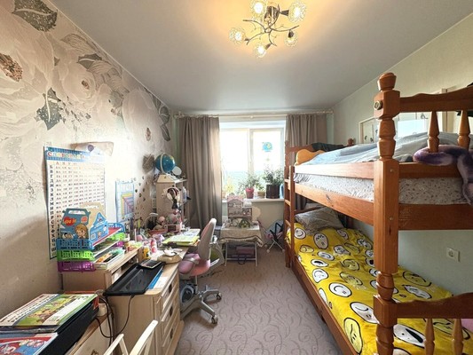 Продам двухкомнатную (2-комн.) квартиру, Земская ул, 21, Чехов г