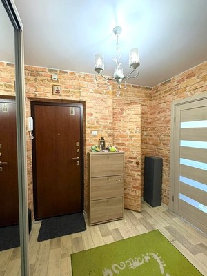 Продам двухкомнатную (2-комн.) квартиру, Земская ул, 21, Чехов г