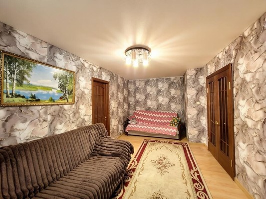 Продам двухкомнатную (2-комн.) квартиру, Ленина пр-кт, 27, Новороссийск г