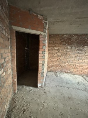 Продам трехкомнатную (3-комн.) квартиру, Колхозная ул, 16, Сыктывкар г