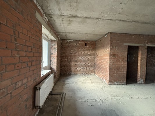 Продам трехкомнатную (3-комн.) квартиру, Колхозная ул, 16, Сыктывкар г