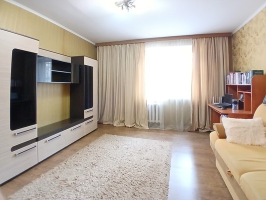 Продам однокомнатную (1-комн.) квартиру, Зубковой ул, 27к2, Рязань г