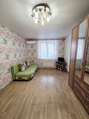 Продам однокомнатную (1-комн.) квартиру, Салиха Батыева ул, 11, Казань г