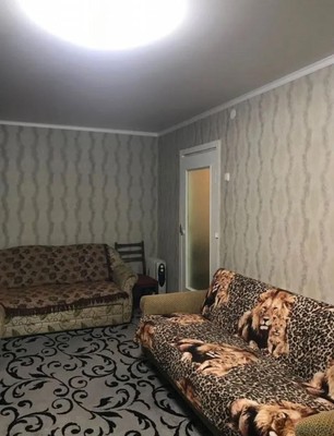 Продам однокомнатную (1-комн.) квартиру, Совхозная ул, 4А, Симферополь г