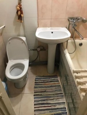 Продам однокомнатную (1-комн.) квартиру, Совхозная ул, 4А, Симферополь г