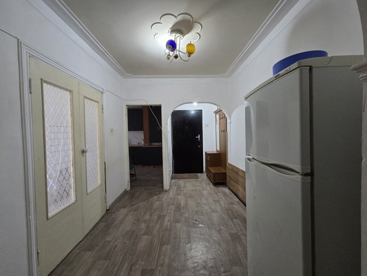 Сдам двухкомнатную (2-комн.) квартиру, Калинина ул, 248кБ, Нальчик г