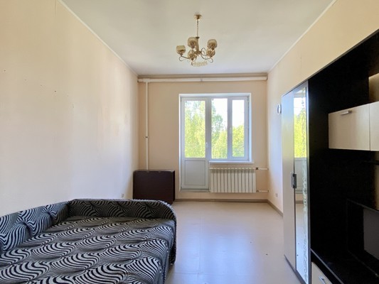 Продам двухкомнатную (2-комн.) квартиру, Маяк ул, 9, Икша рп