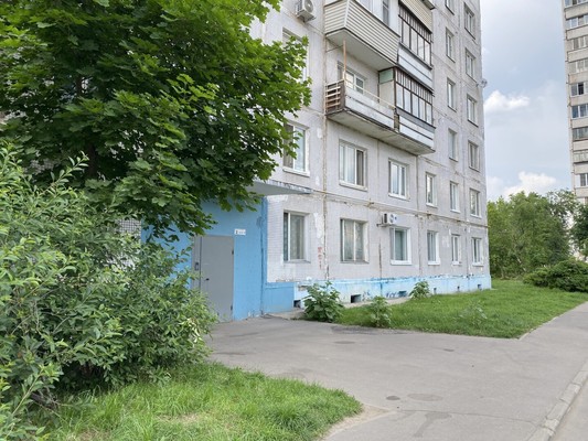 Продам однокомнатную (1-комн.) квартиру, Заречная ул, 20, Лобня г