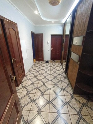 Продам двухкомнатную (2-комн.) квартиру, З.Космодемьянской ул, 5, Химки г